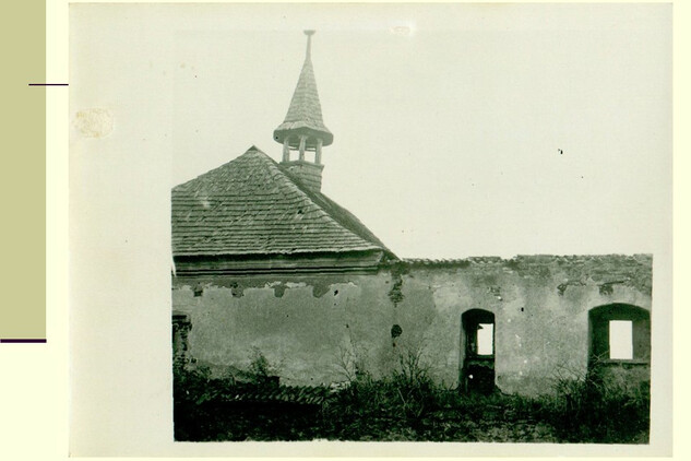 HRAD ŠVIHOV - Pohlednice nalezené v sanktusníku nad kaplí roku 2007