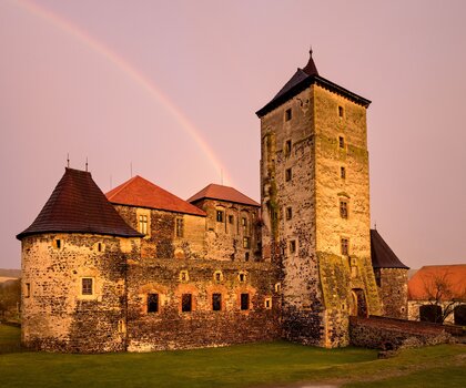 Hrad Švihov - Podvečerní hrad po dešti (25. 3. 2025) | © Lukáš Bojčuk Hrad Švihov - Podvečerní hrad po dešti (25. 3. 2025) | © Lukáš Bojčuk